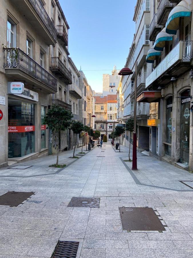 Estudio Parking Centro Puerta Del Sol Vigo Luaran gambar