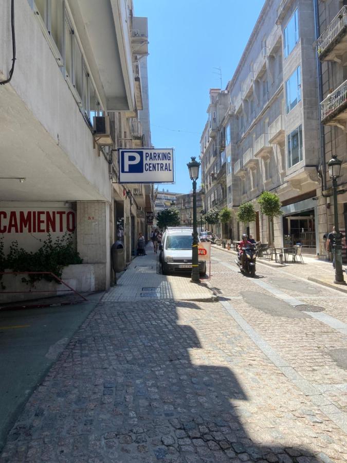 Estudio Parking Centro Puerta Del Sol Vigo Luaran gambar